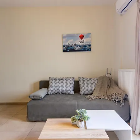 Center Apartment *